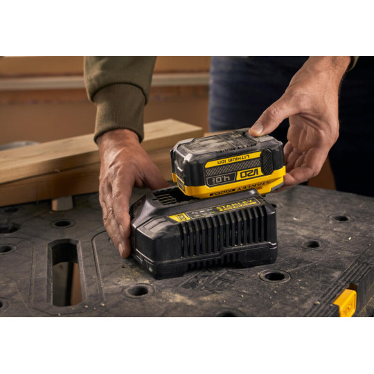 Купити Зарядний пристрій та 1 акумулятор STANLEY FATMAX SFMCB14M1. Офіційний магазин Toolmaster Україна. Фірмовий інструмент та обладнання, офіційна гарантія