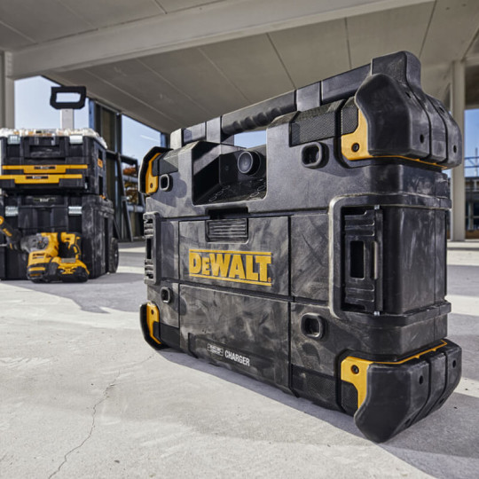 Купити Зарядное устройство - радиоприемник DeWALT DWST1-81078. Официальный магазин Toolmaster Украина. Фирменный инструмент и оборудование, официальная гарантия