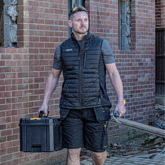 Купити Жилет FORCE GILET DeWALT DWC50-013-L. Офіційний магазин Toolmaster Україна. Фірмовий інструмент та обладнання, офіційна гарантія